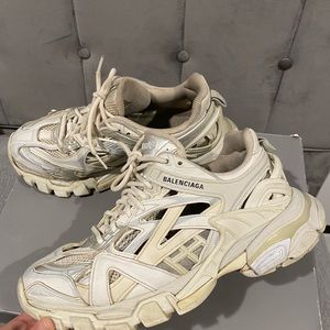 Balenciaga track 2
